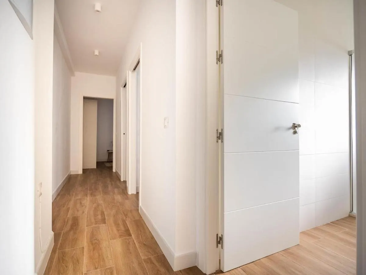 Gran plaza home - Vacacional Sevilla 0*,  España