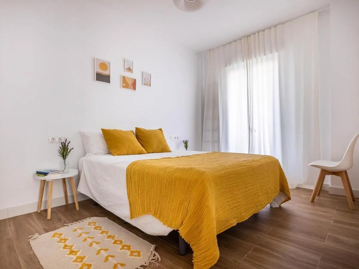 Gran Plaza Home - Vacacional Sevilla 0*, Seville Spain